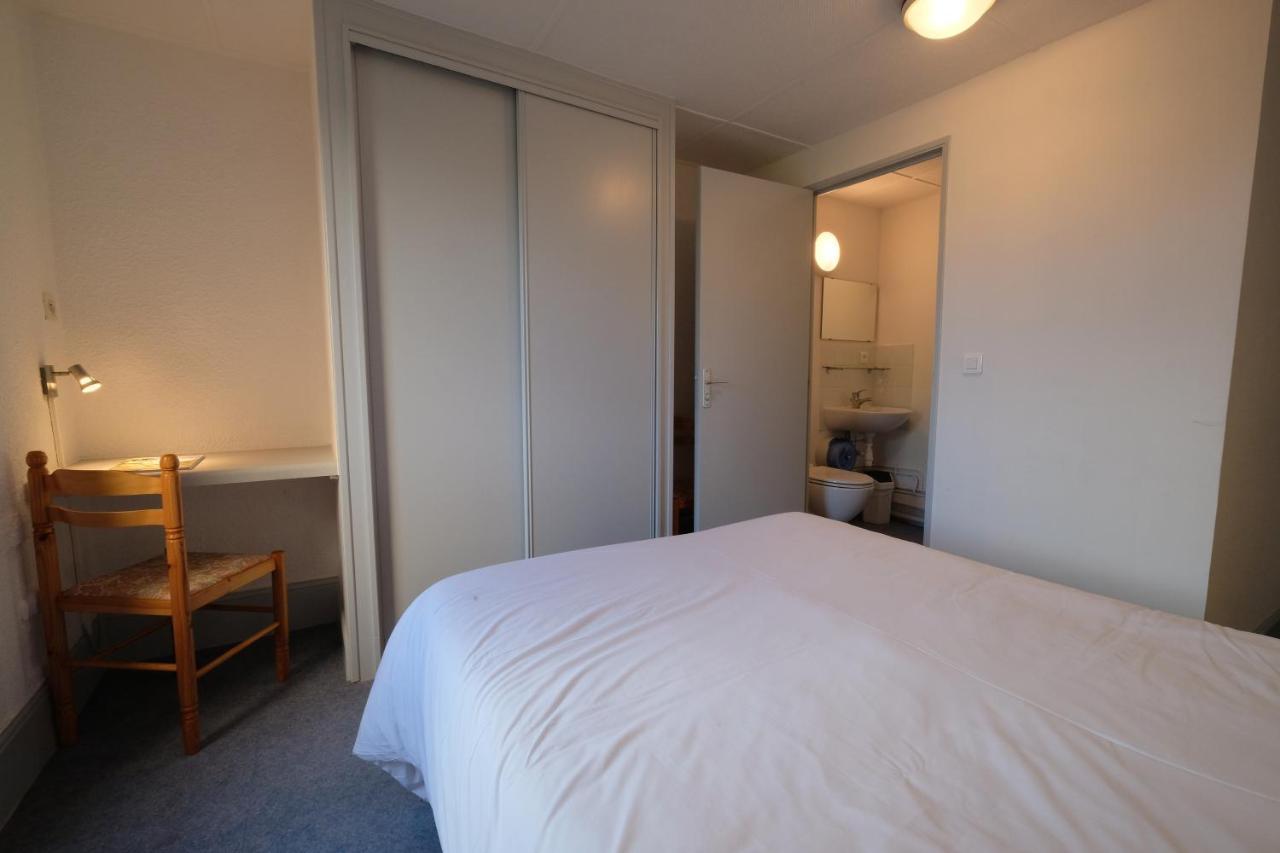 Les Quatre Vents Hotel Courpiere Eksteriør billede