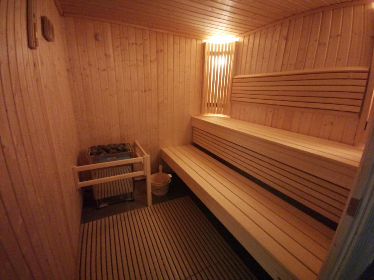 Les Quatre Vents Hotel Courpiere Eksteriør billede